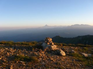 IL Monviso in lontananza...
