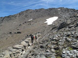 Salendo verso la cima