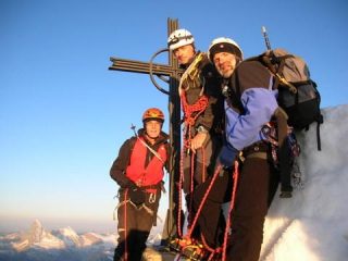 Vetta del Taschhorn alla luce del mattino