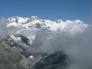 Uno sguardo verso il gruppo del Rosa