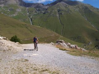 l'arrivo alla Riposa. metà dislivello e fine della parte in bici