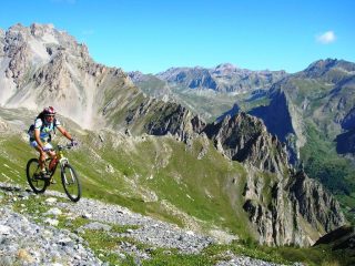 Scorci da togliere il fiato salendo P. Cavalla