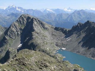 il Lago Pietra Rossa 