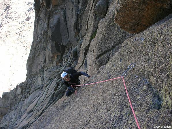 Uscita dal diedro in placca