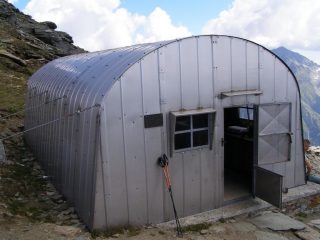 Bivacco Latellin sotto Punta Pinter