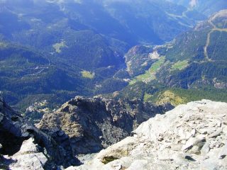 Un'occhiata verso il fondovalle