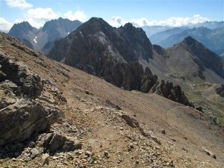 In fondo a destra il Passo Peroni