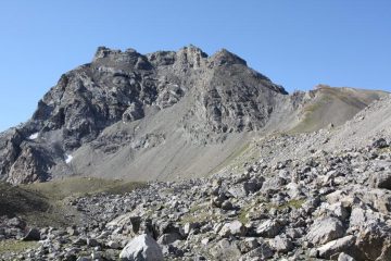 la vetta vista da sotto il colle di nubiera
