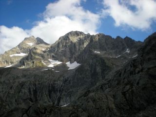 Cima di Saint Robert con sulla dx la cresta di salita