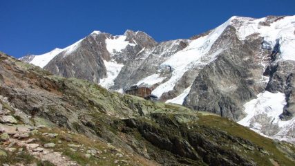 Refuge des Conscrits e Gruppo dell'Aiguille de Trelatete (6-9-2009)