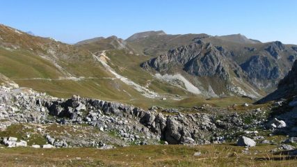 Dal colle verso la Valgrana....