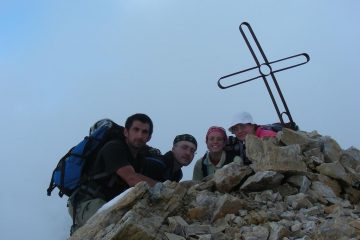 Cima del Vallonetto (da sx: Ivano, io, Chiara e Sandra)