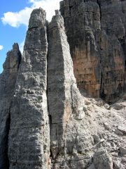 Torre Lusy, Torre del Barancio, Torre Romana