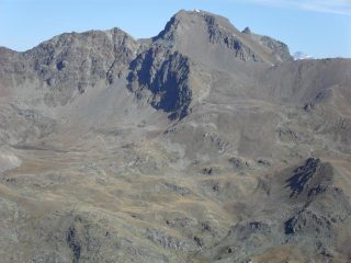 Punta Leppe con lago Lussert