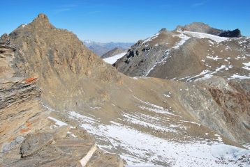 La cresta che dalla Punta Bassac Nord scende al Truc Blanc