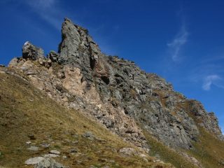 Il tratto finale visto dalla Porta del Villano, sullo sfondo il canalino
