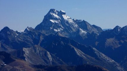 panorami osservati dalla vetta della Serpentiera...01 : Monviso (11-10-2009)