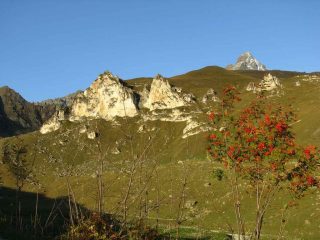 i colori dell'autunno e la punta di VISO