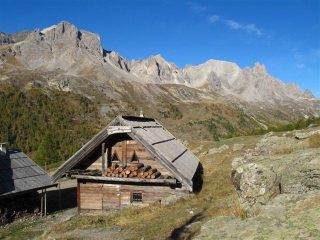 La parte invernale del rifugio Ricou