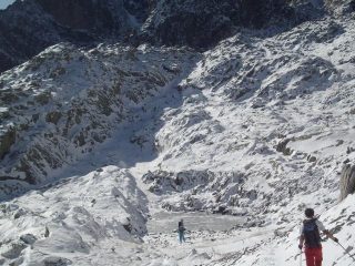 verso una pozza ghiacciata