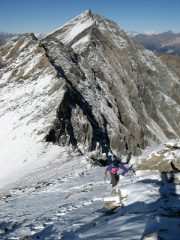 Risalendo la cresta, sullo sfondo La Rognosa 