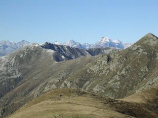 Sullo sfondo Uja di Ciamarella e Bessanese 