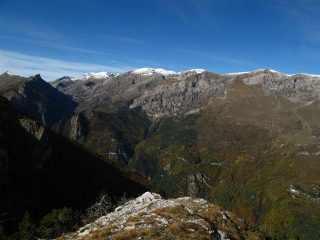 Uno sguardo verso Carnino
