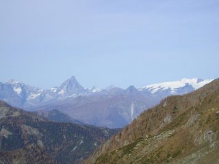 Vista su Cervino lungo il percorso