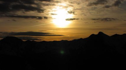 un bellissimo tramonto visto dal Refuge de Chambeyron (31-10-2009)