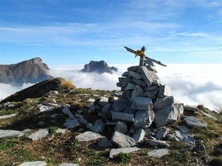 Pointe de Lugo, dietro  Pietravecchia e Toraggio