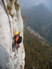 bel passaggio protetto con friend (resinato martellato)