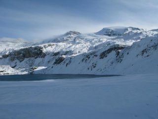 Passo Ventina sullo sfondo