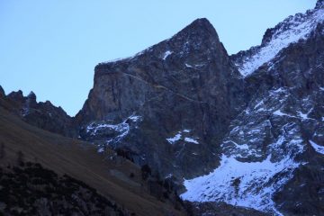 Corno Stella visto dal Lago inferiore di Fremamorta (7-11-2009)