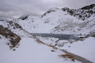 ambientino invernale nel Vallone dei Laghi di Fremamorta (7-11-2009)