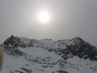 Un pallido sole sul Becco Grande