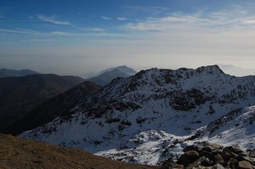 vista verso la conca del lago e punta della croce