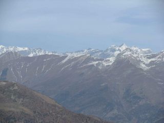 in lontananza il Rocciamelone