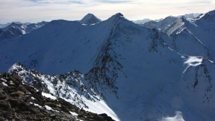 panorami dalla cima : Grande Combe (in primo piano) e Grand Berard (dietro) (21-11-2009)