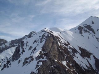 la cresta, tutto a dx l'uscita del canale  