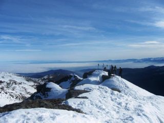 Panorama sulla nebbiosa pianura