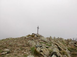 Una delle due croci di vetta