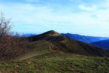 Dal monte delle Vallasse verso il Guardiabella