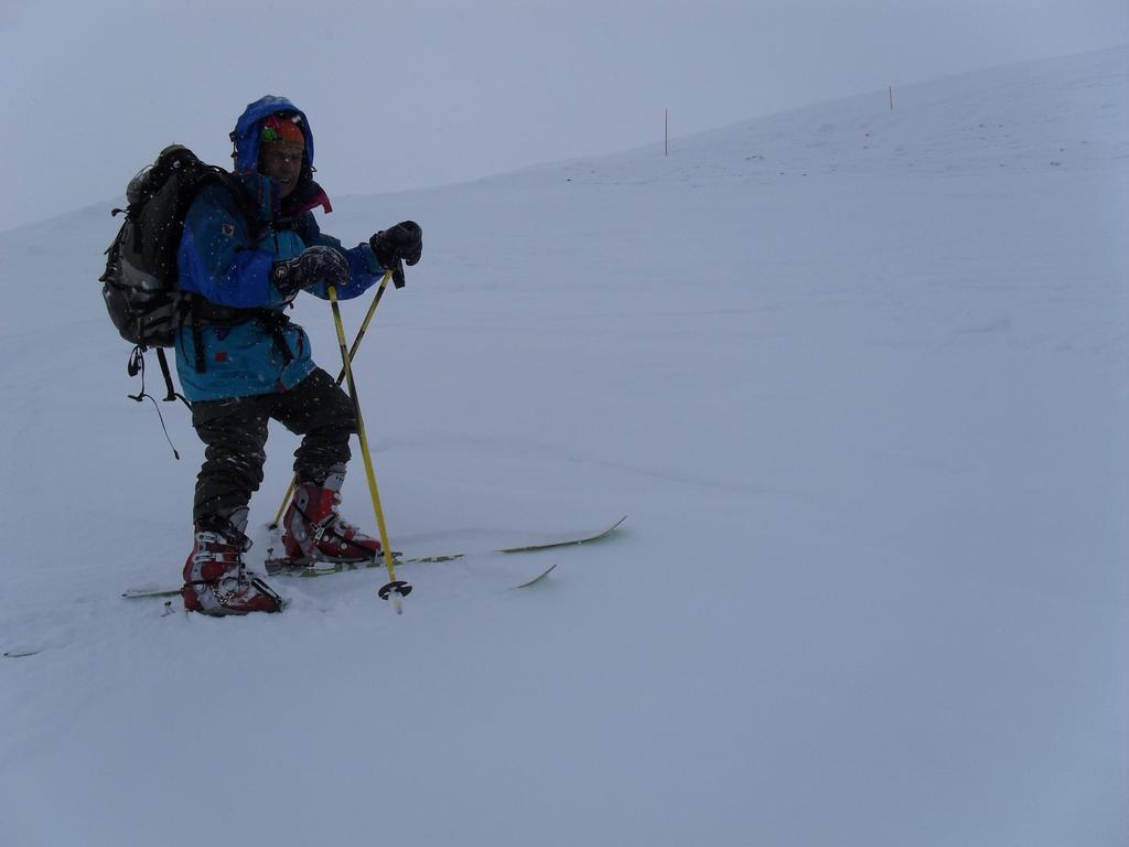 Si inizia la discesa con scarsa visibilita'