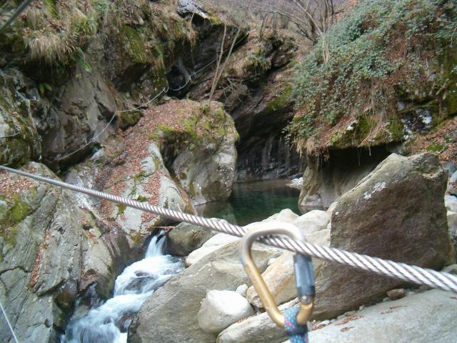 Dopo il secondo ponte si entra nella parte più selvaggia del percorso