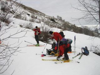 Sosta per mettere i coltelli o rampanti.