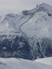 Linea continua it. Dent Parracée; tratteggiata it. Col de la Faculta.