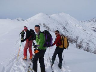 gruppo sulla dorsale in vista della punta