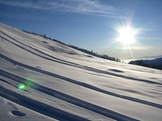 neve,sole e cielo azzurro....