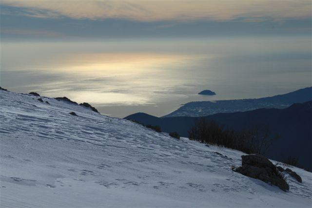 La Gallinara nel mare dorato
