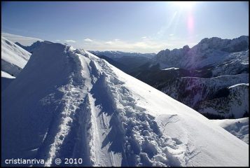 Tracciato in cresta verso il M.te Sasna